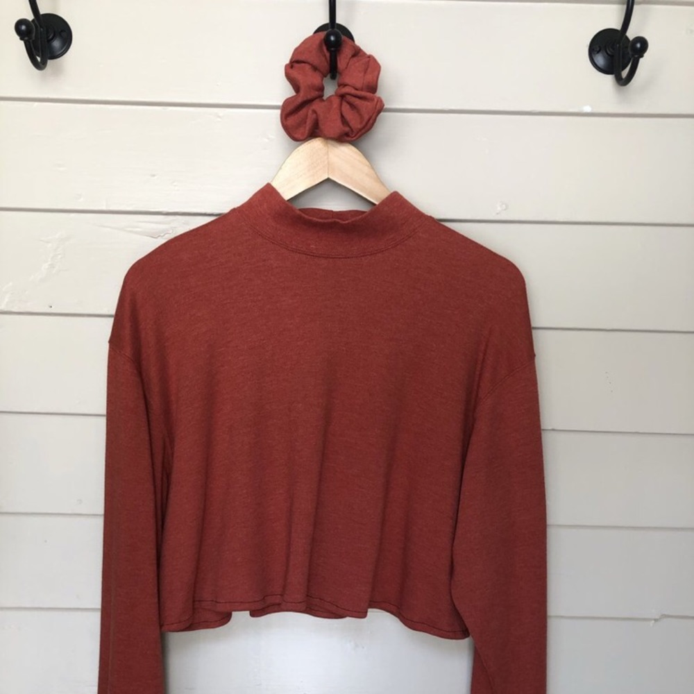 Fall Long Sleeve Shirt w/ Matching Scrunchie